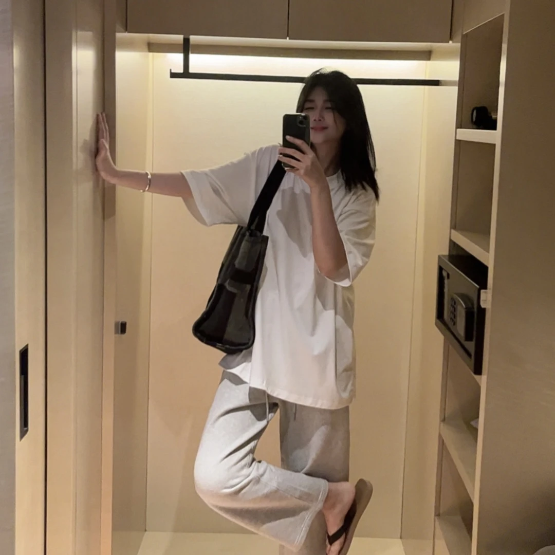 欧货简约圆领磨毛短袖T