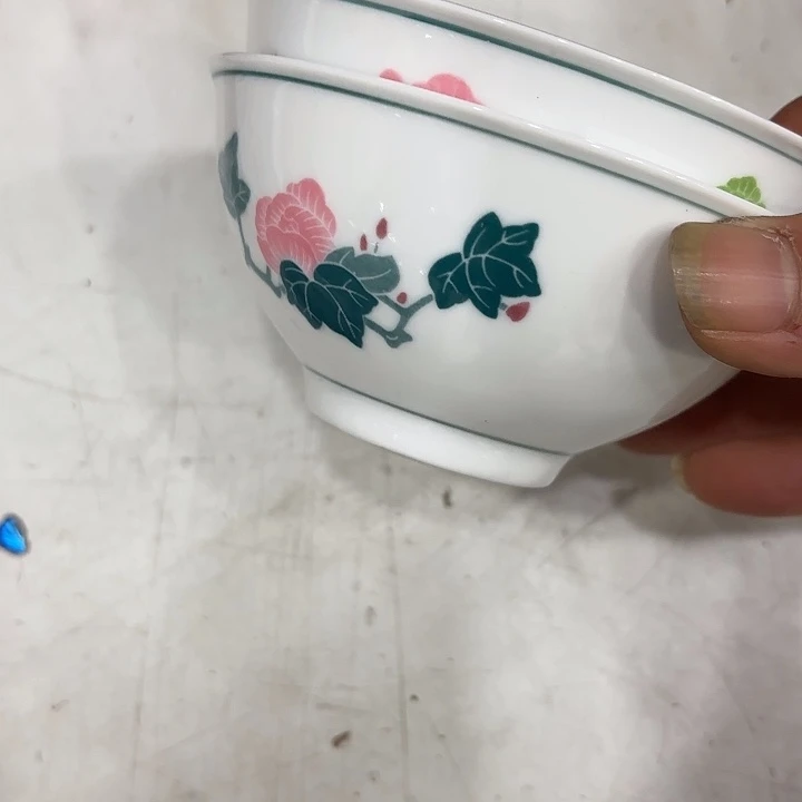 12.3公分芙蓉花，米饭碗，米饭碗两个