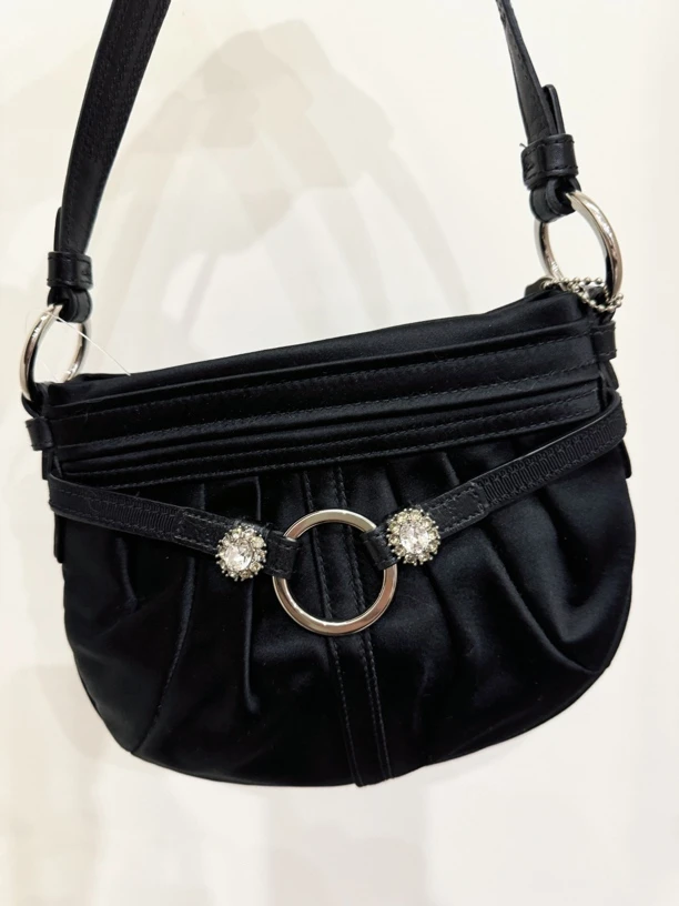 高级优雅复古黑色缎面水晶单肩包