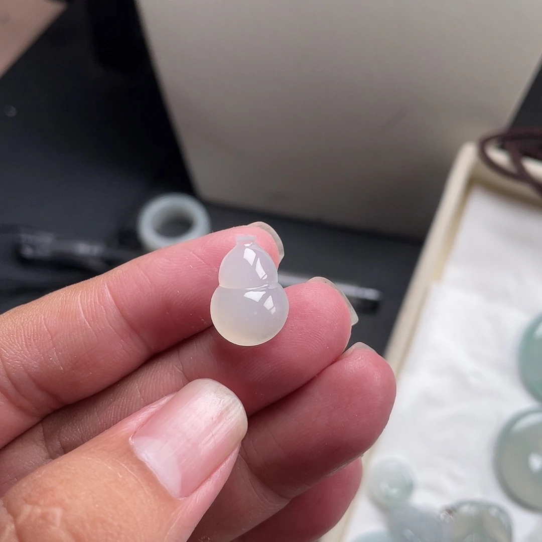 翡翠未镶嵌颈饰5589999998