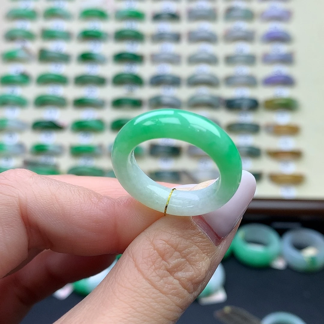 翡翠未镶嵌戒圈港16