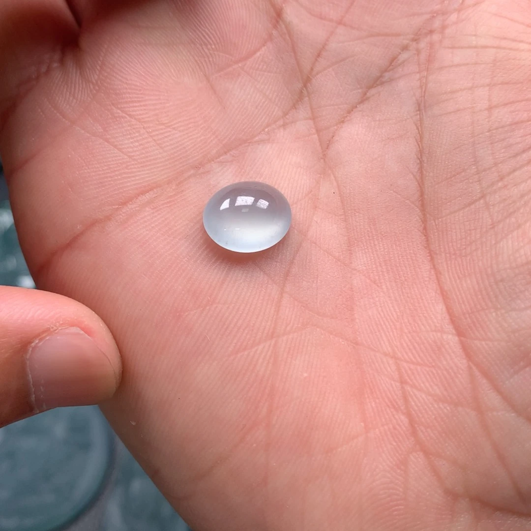 定制翡翠未镶嵌突*