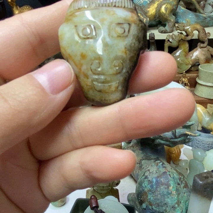 未镶嵌和田玉（糖玉）挂件