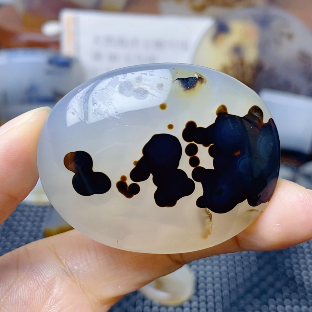 玛瑙/玉髓未镶嵌珠宝奇石