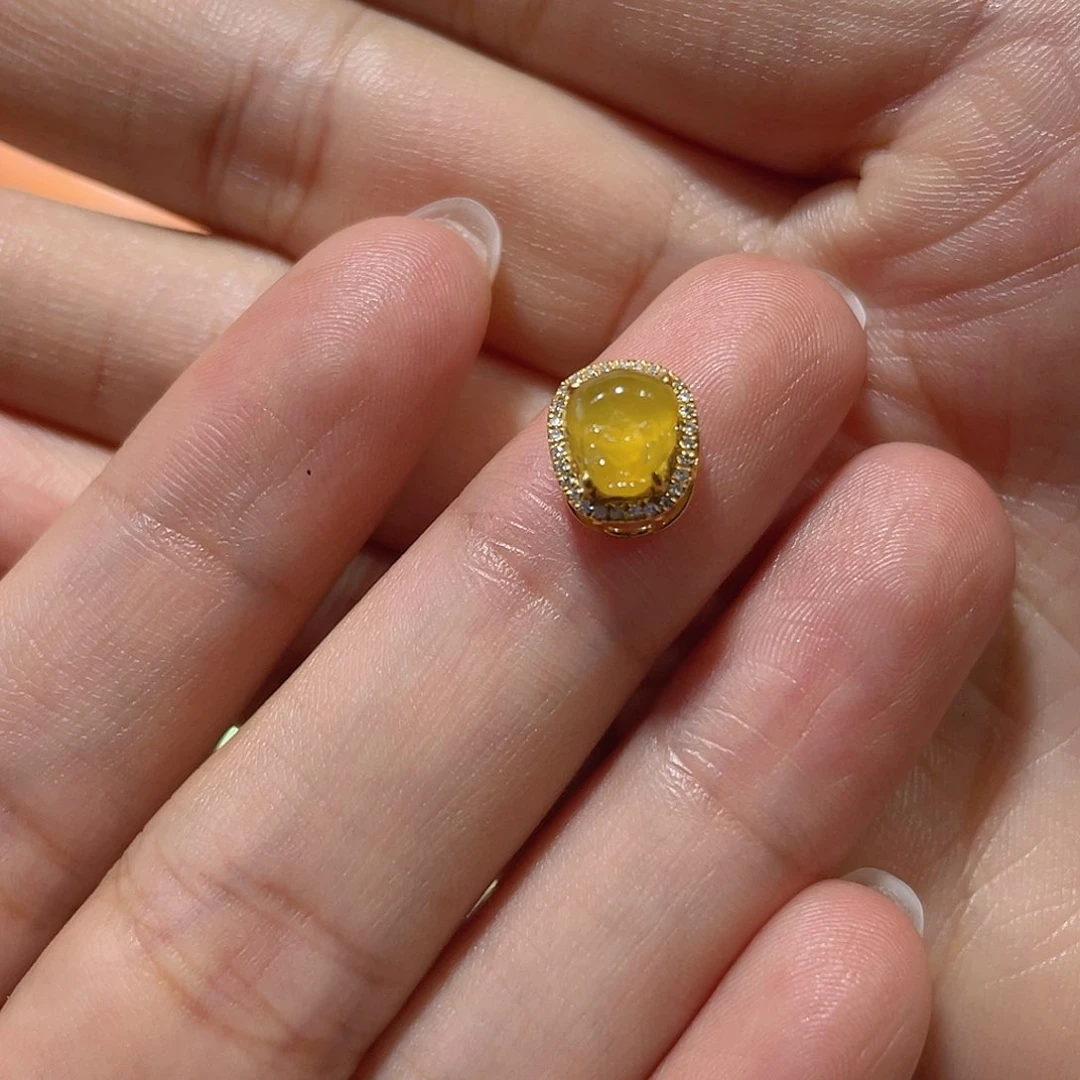 翡翠18K金镶嵌吊坠(不含链)P****u