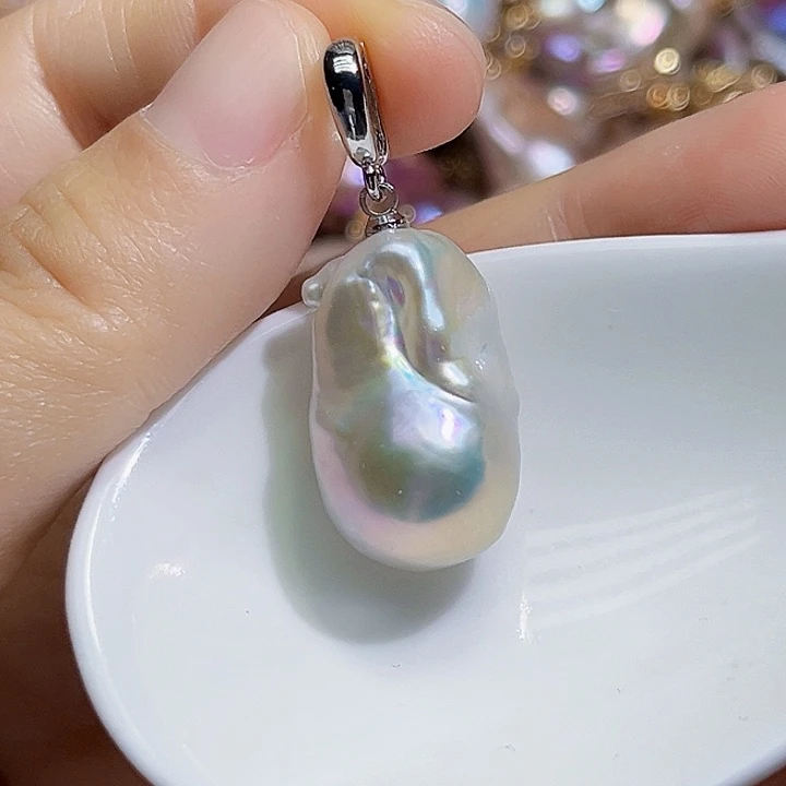 颈饰未镶嵌淡水珍珠