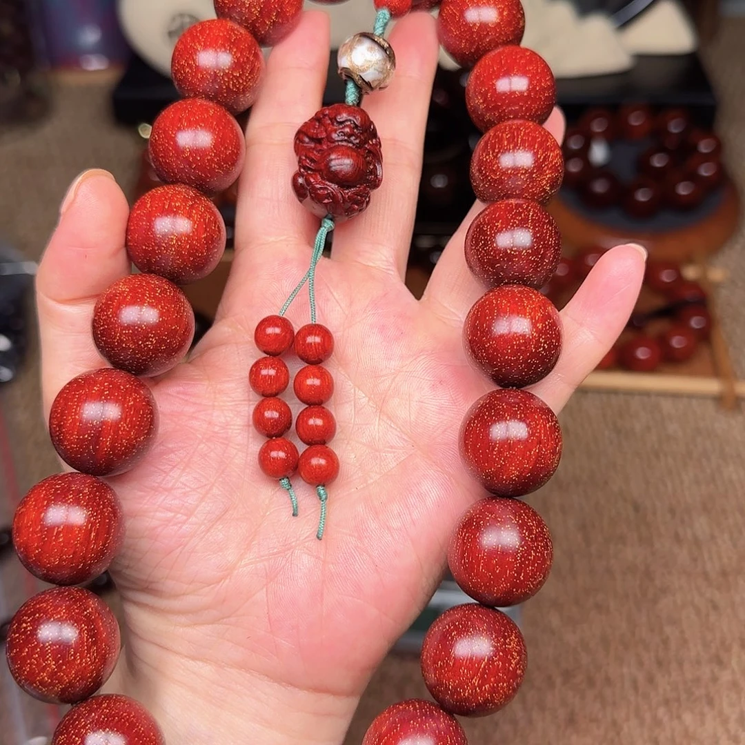 檀香紫檀（小叶紫檀）2.0手红