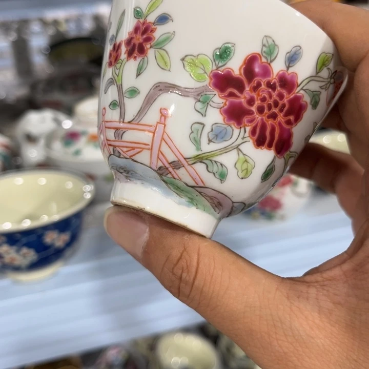 摆件你也别管我们是不在公司