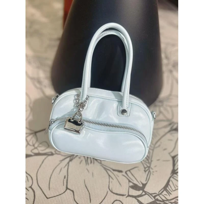 3333 蓝色2025新款时尚轻奢单肩斜跨包