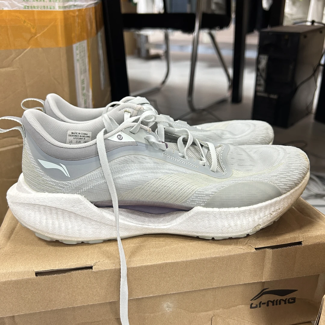 《B品以直播展示为准》鞋面发黄（X1466）李宁男运动鞋ARBS001-9