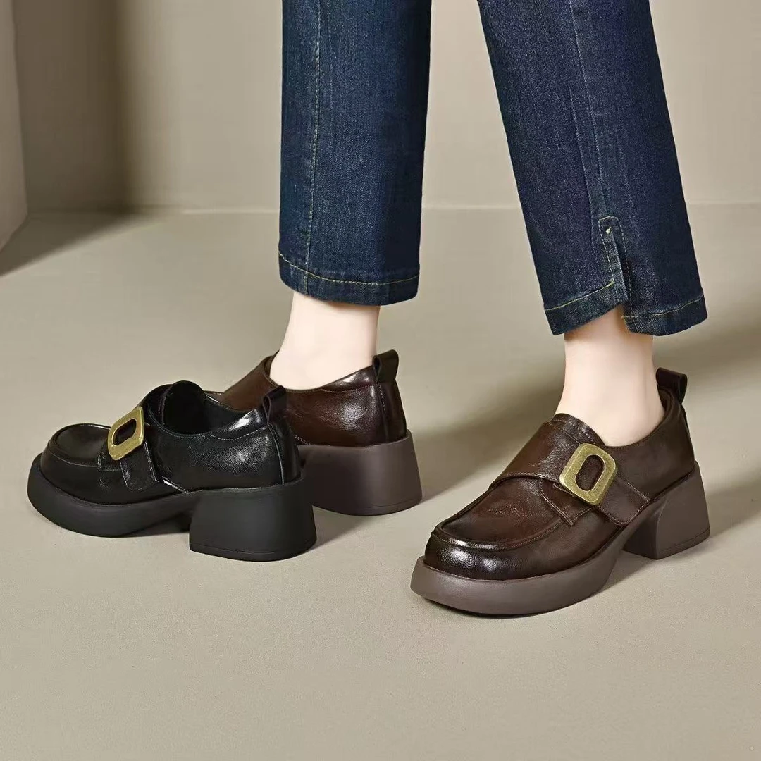 鸿星鸿尓克百搭时尚厚底魔术贴乐鞋2025秋季新款女鞋单鞋豆豆鞋棉