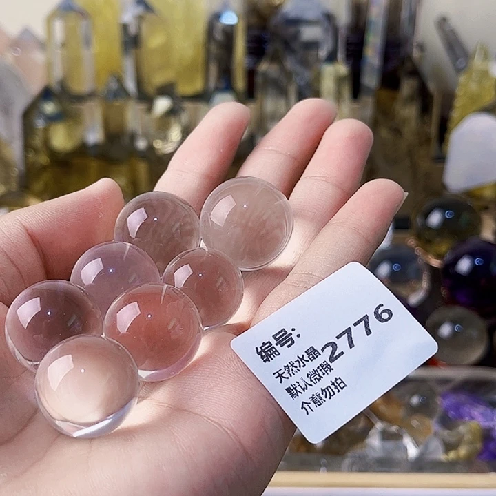 了***了未镶嵌颈饰水晶球