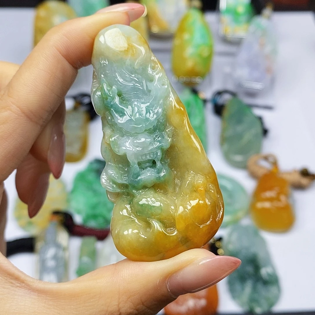 颈饰未镶嵌翡翠天然翡翠A货