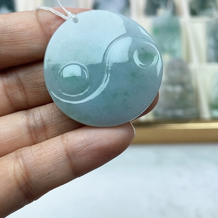 翡翠未镶嵌颈饰天然翡翠A货八卦