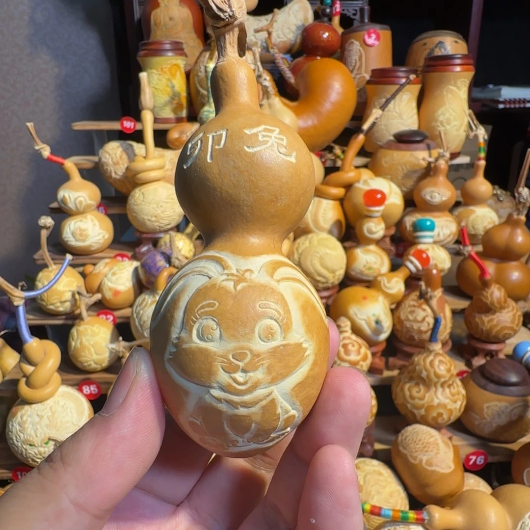 有机玻璃蚂蚁兔子