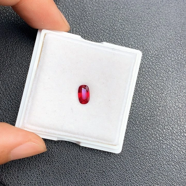 红宝石裸石无烧鸽血红1.02克拉