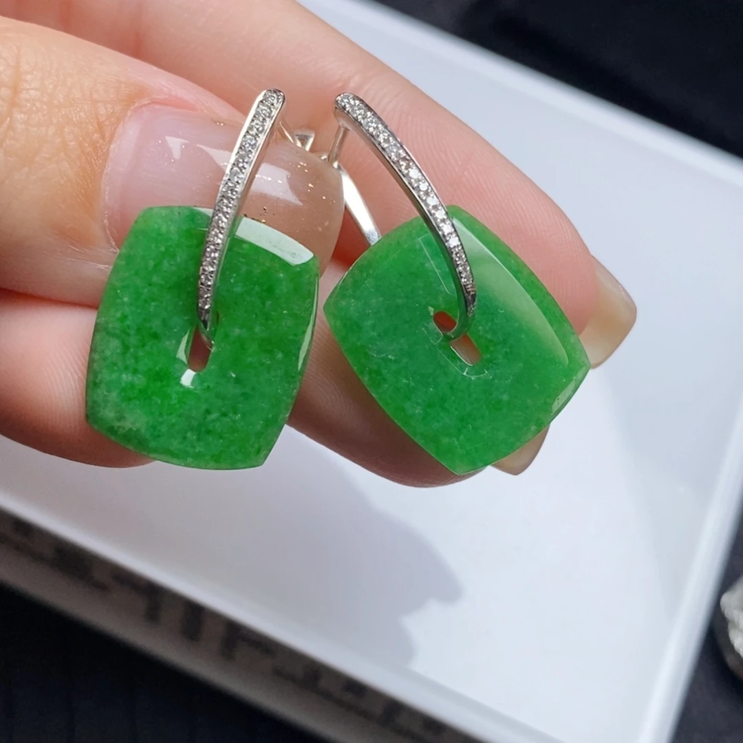 翡翠18K金镶嵌耳饰方糖