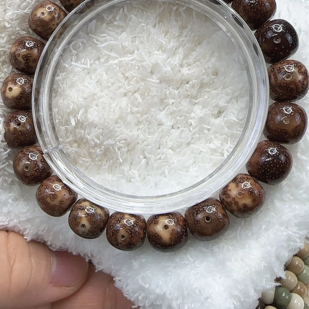 星月菩提手串28胡皮星月菩提11×10单圈