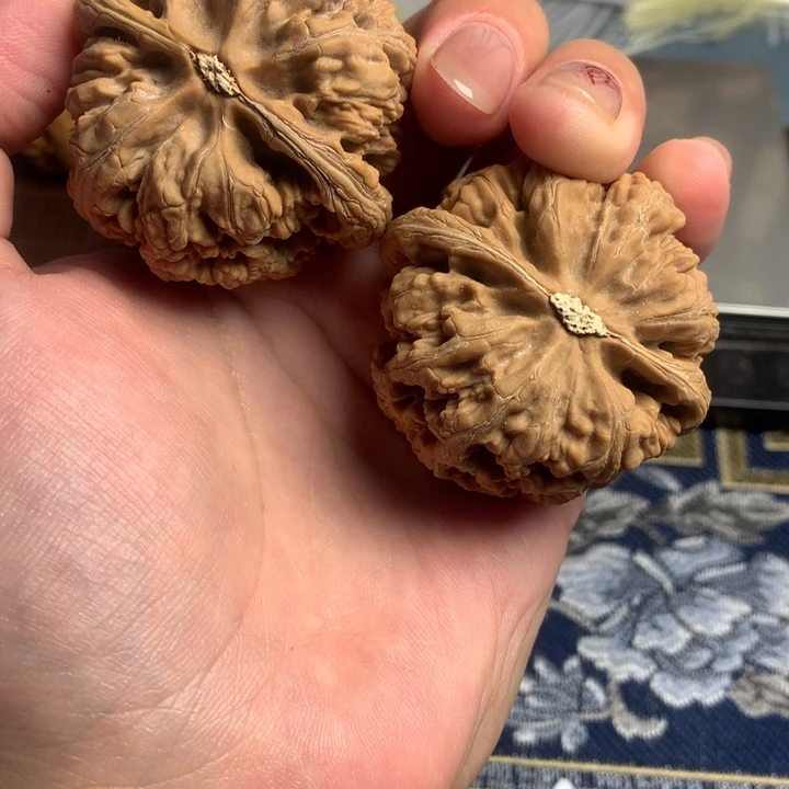 吊坠文玩核桃k***茶粗筋