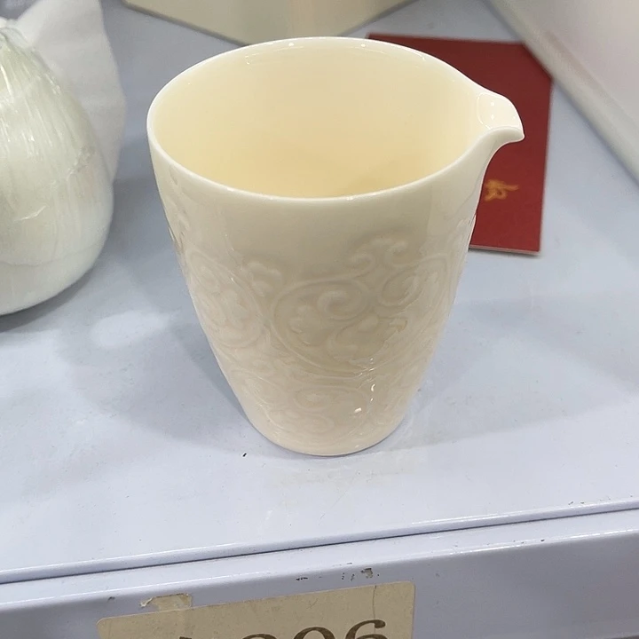 福利待遇多多哦哦哦