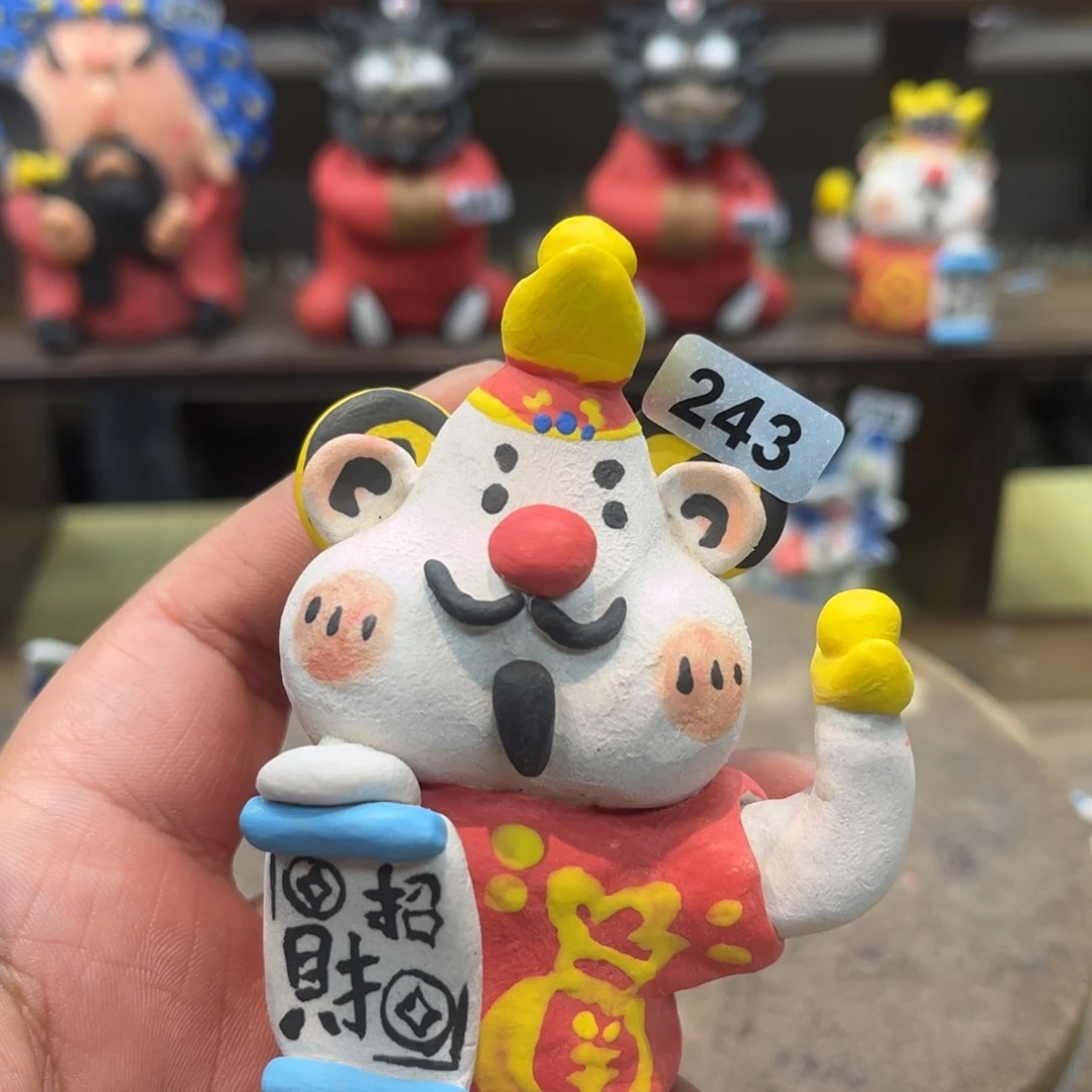 陶瓷纯手工抽象陶瓷摆件243