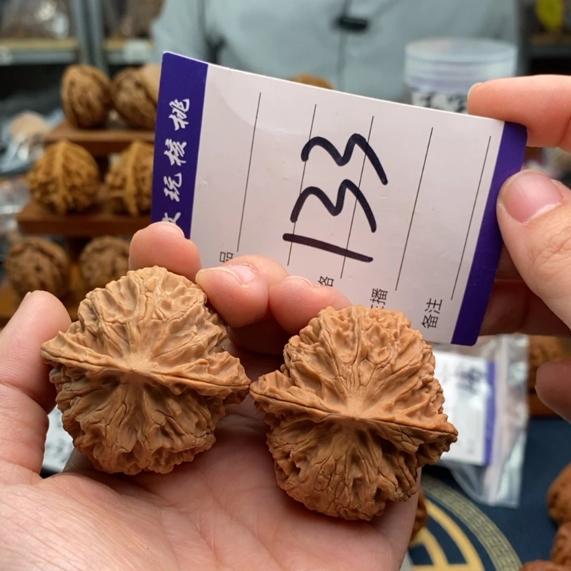 【闪购商品】文玩核桃吊坠42苹果园