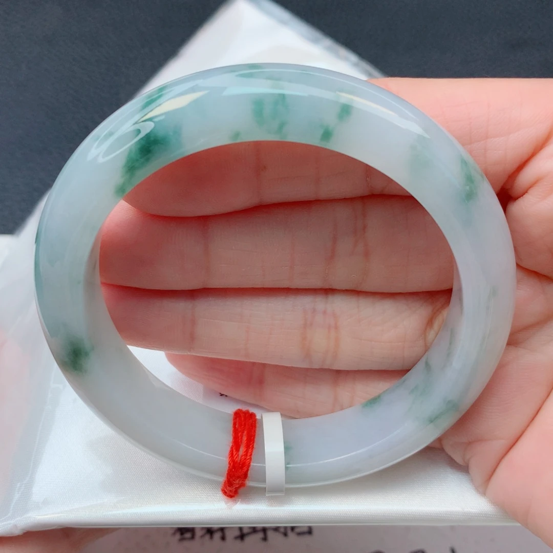 翡翠未镶嵌手镯56.7圈 细糯化飘绿花带紫水润