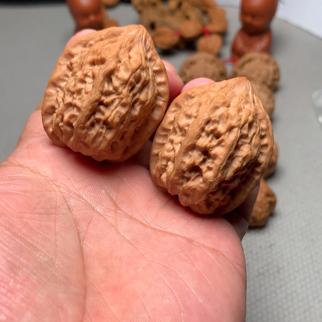 桃核吊坠野生火焰鸡心