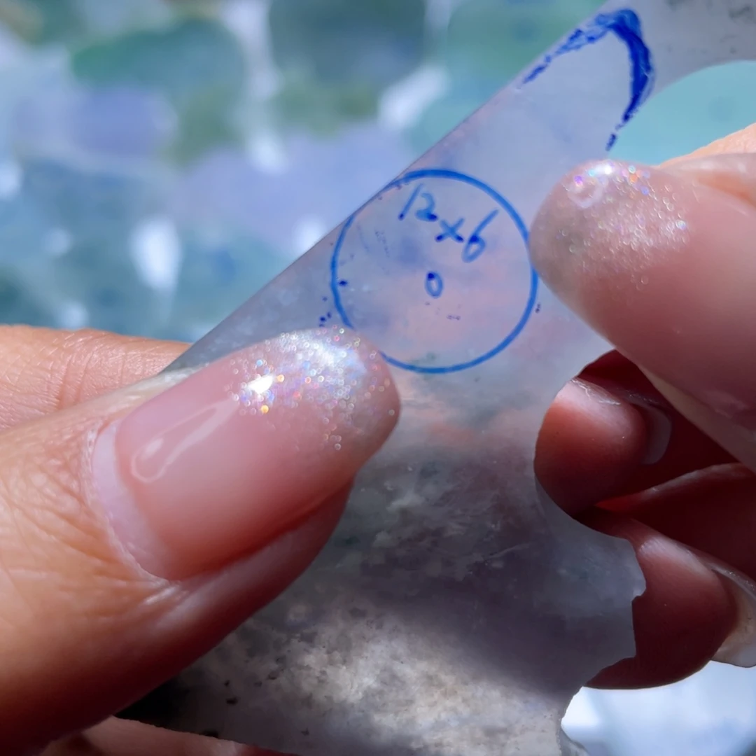 定制翡翠未镶嵌M****i翡翠