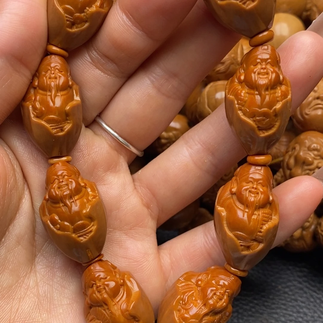 手串橄榄核包衣财神