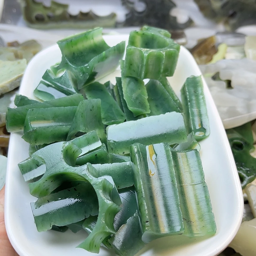 未镶嵌和田玉（糖玉）珠宝奇石