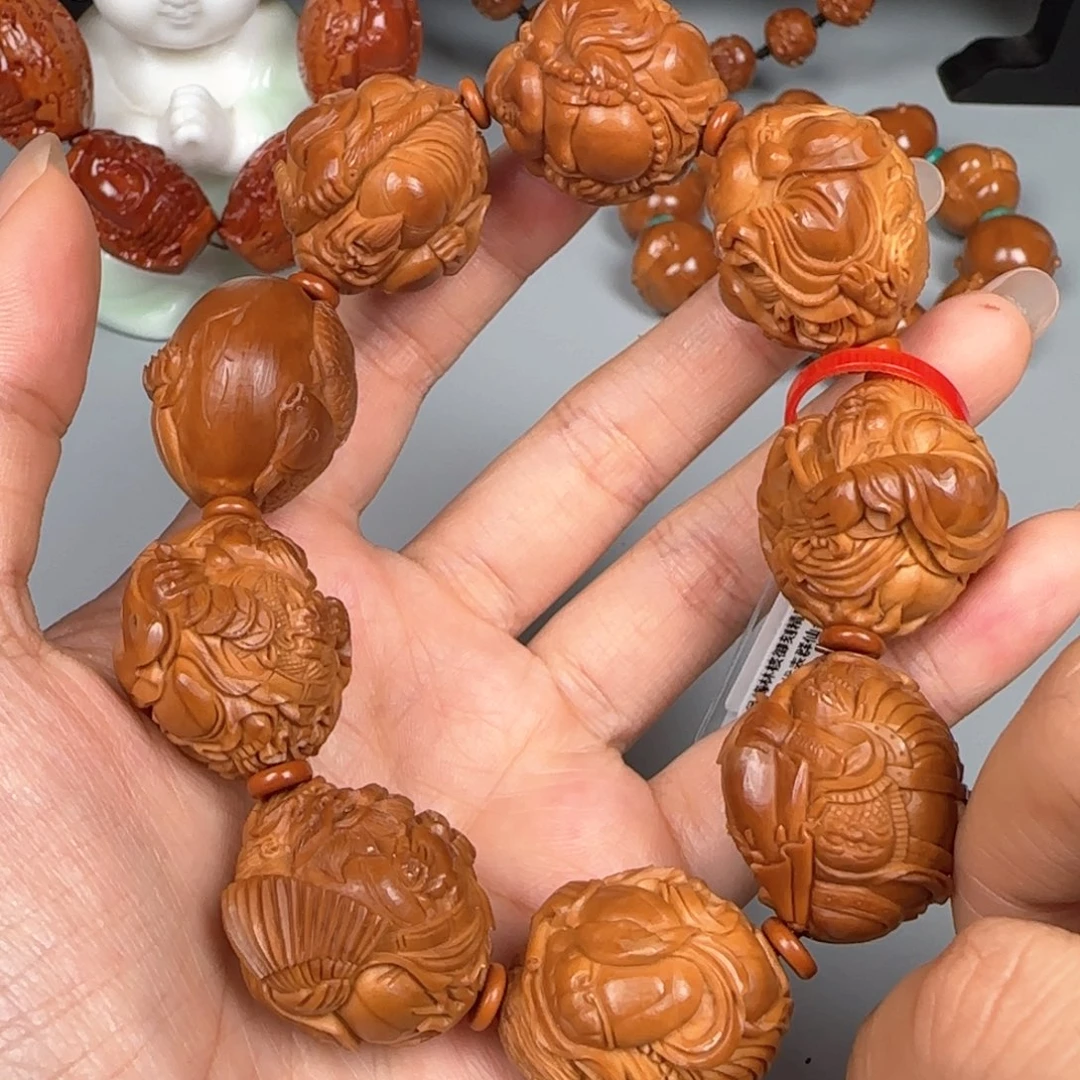 吊坠橄榄核群仙会