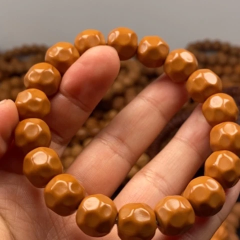 猴头核桃吊坠你不接