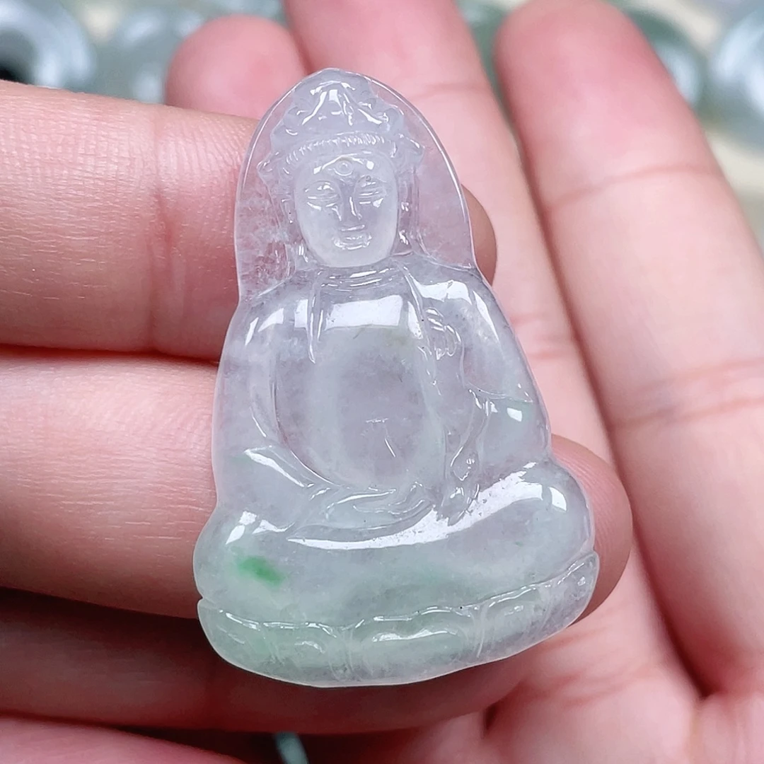 颈饰未镶嵌翡翠观音