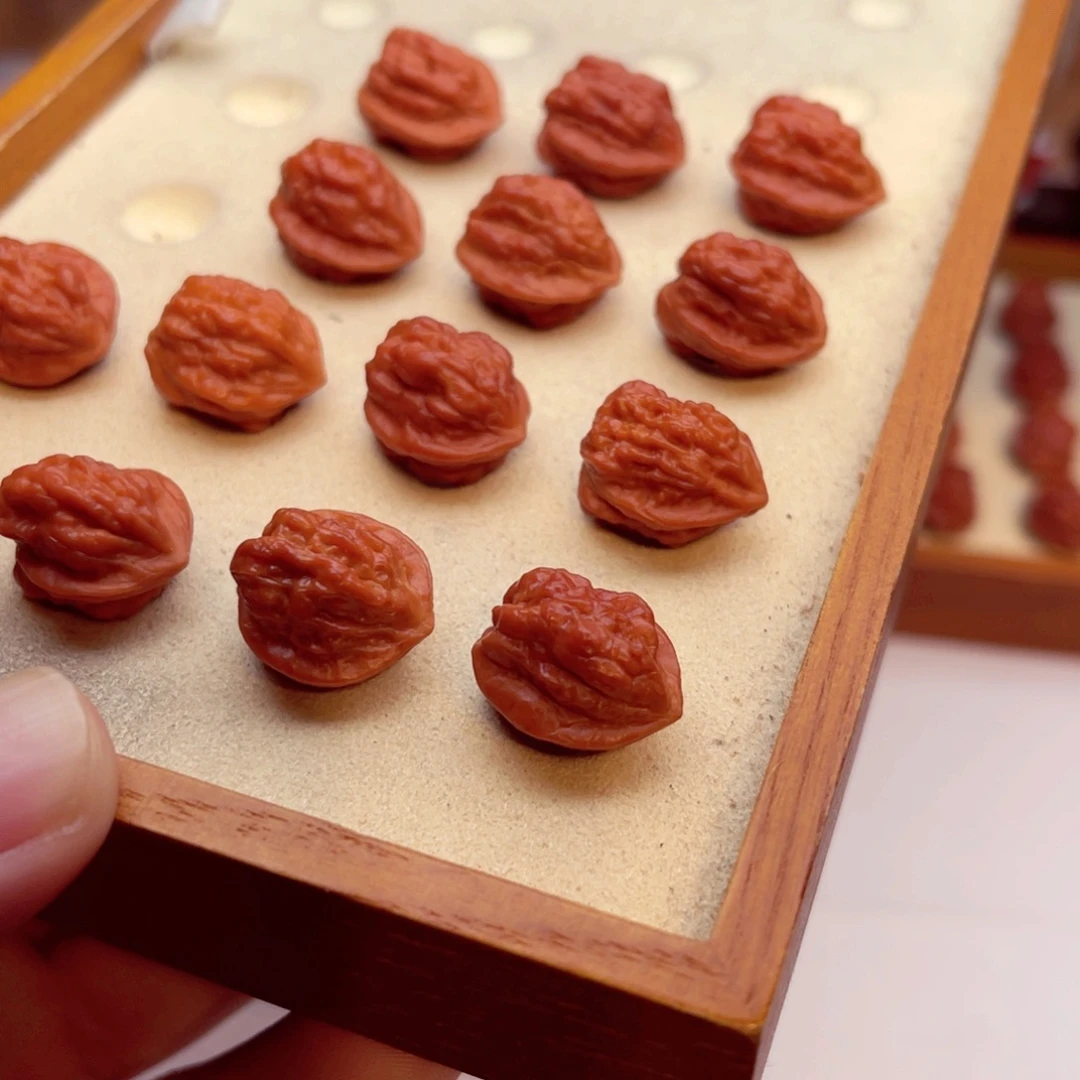 A***n文玩核桃手串蛤蟆头