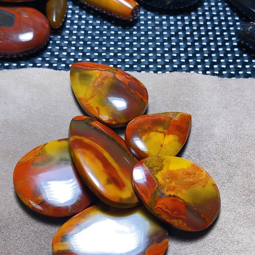 玛瑙/玉髓颈饰未镶嵌贫**农