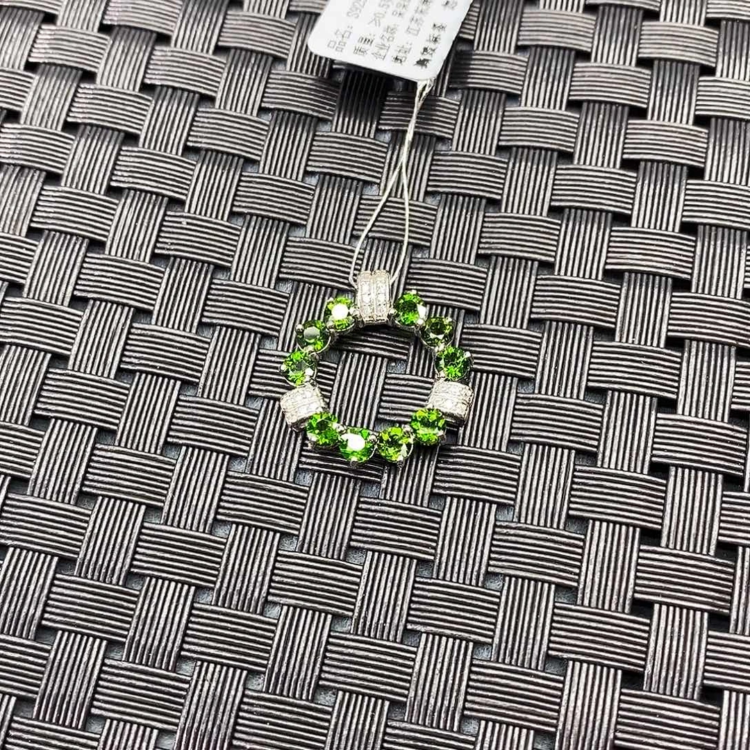 银S925镶嵌戒指蓝宝石