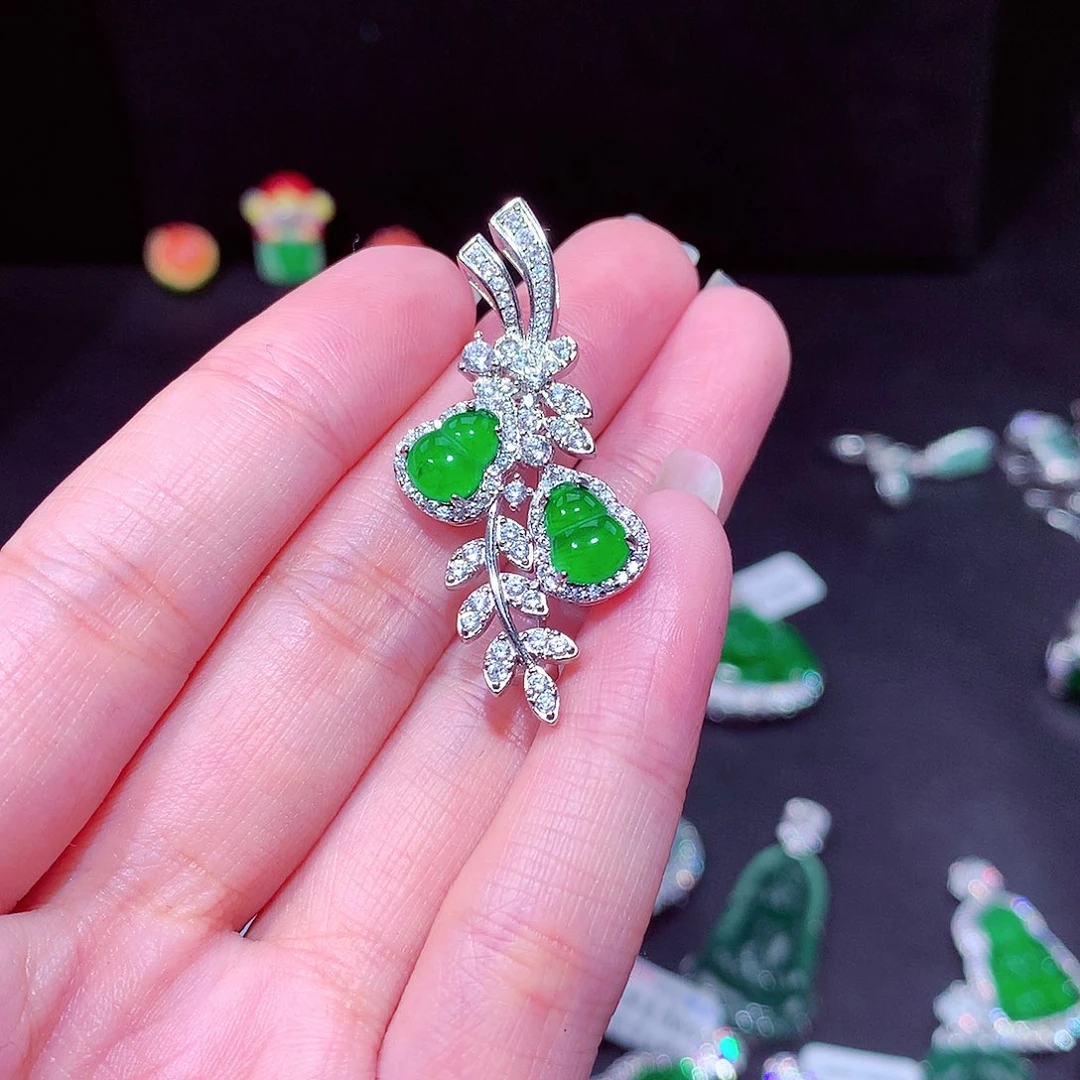 【闪购商品】翡翠吊坠(不含链)未镶嵌