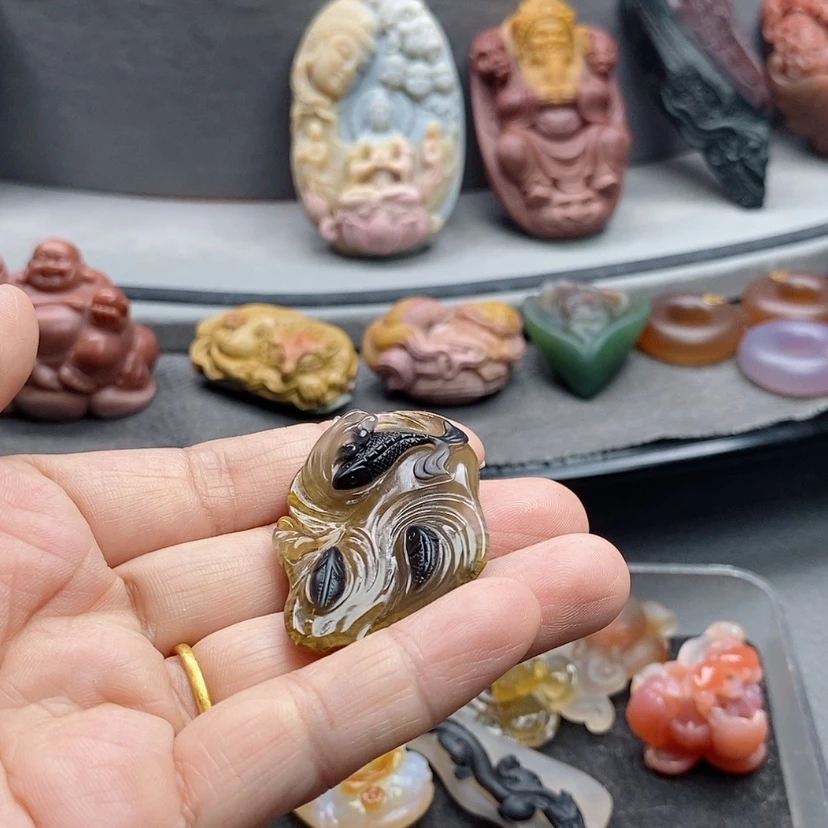 【闪购商品】未镶嵌吊坠定制玛瑙