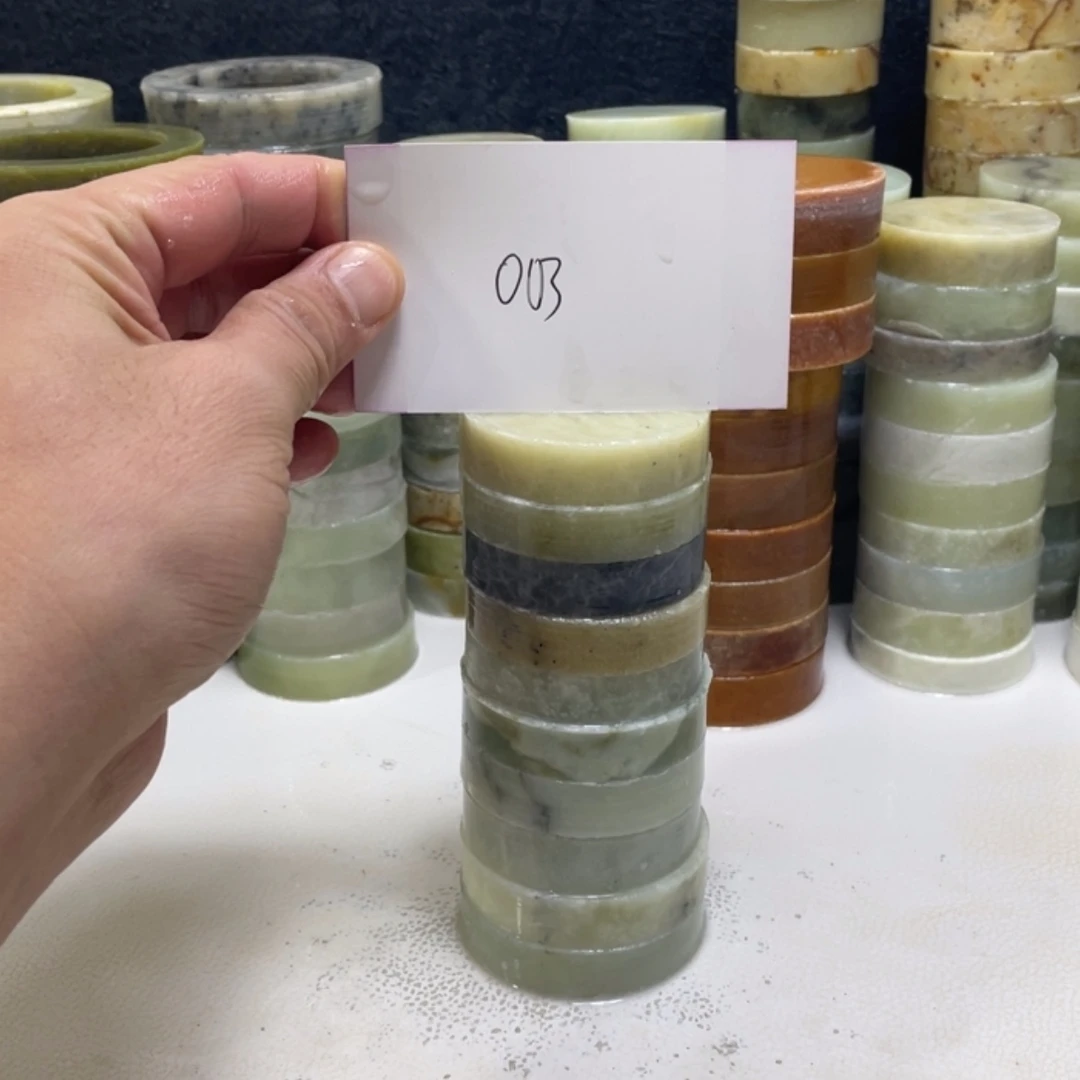 【闪购商品】蛇纹石玉未镶嵌珠宝半成品张*玥