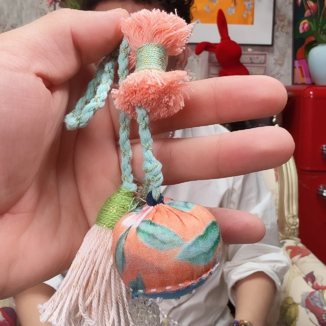 水晶车挂未镶嵌手串