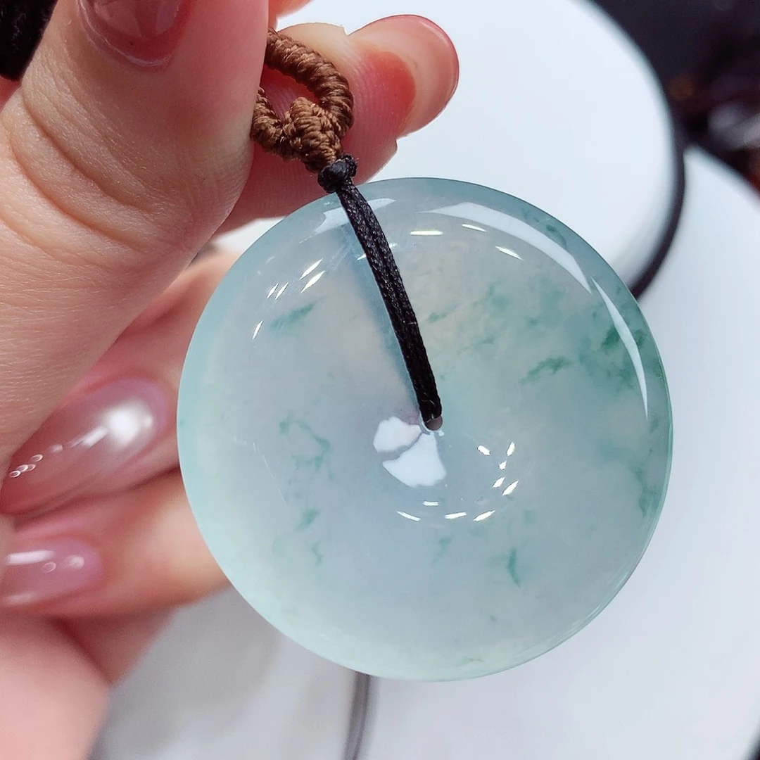 翡翠未镶嵌颈饰翡翠27，34/5.6