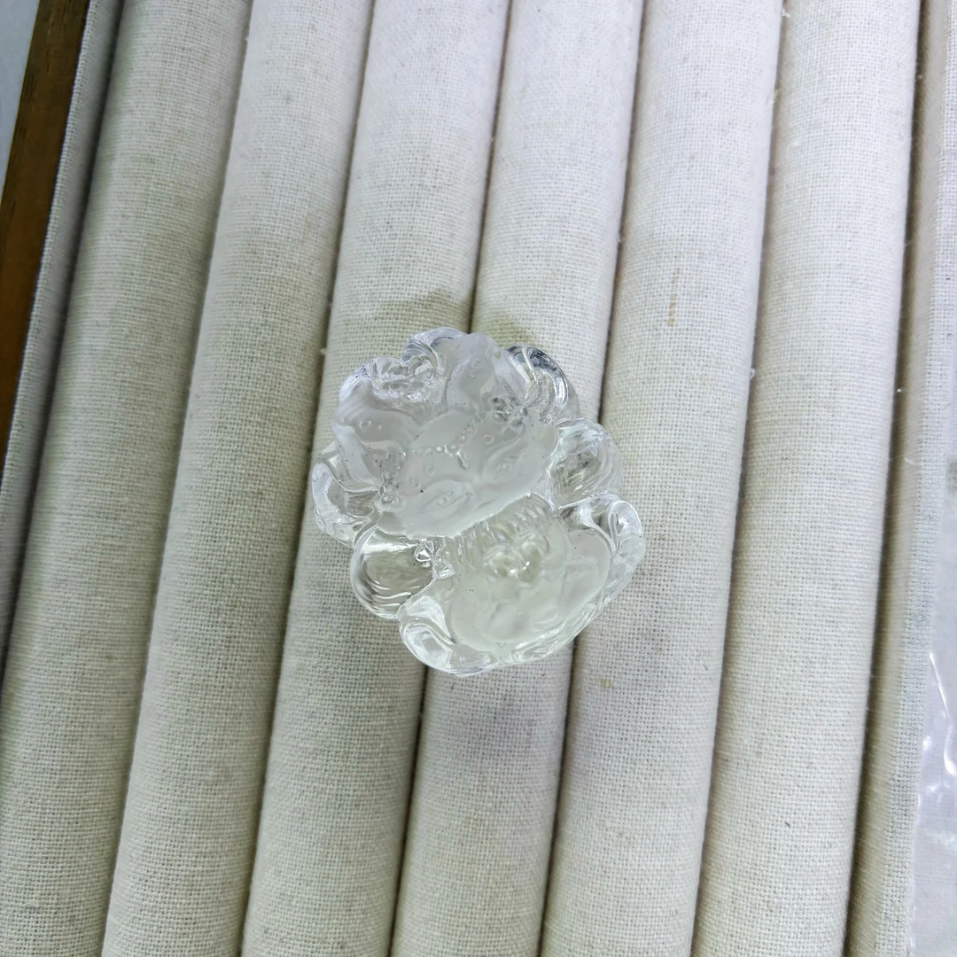 DK09天然白水晶九尾形手工高净体精雕清晰轮廓雕刻件多样性发一