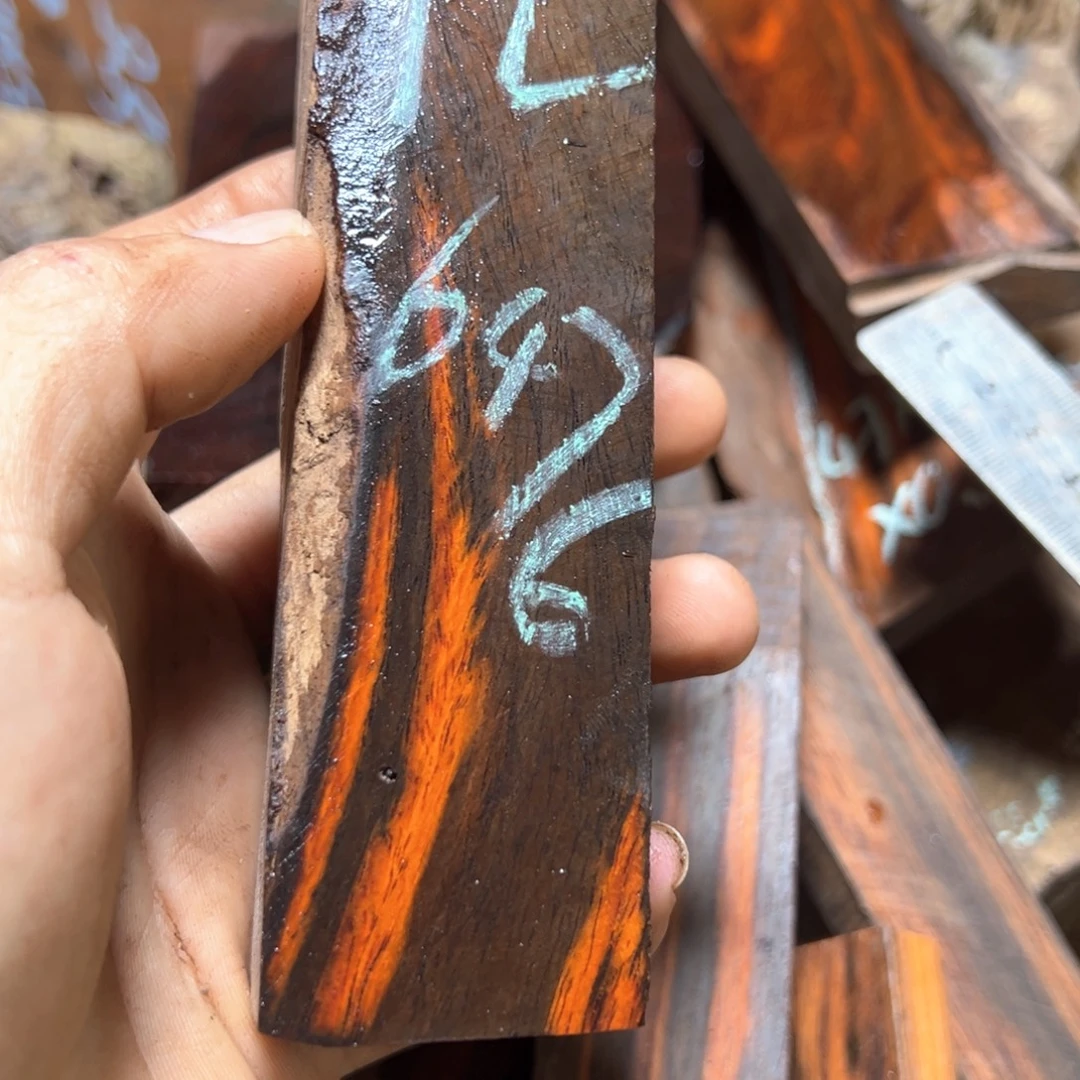 6***5交趾黄檀（大红酸枝）