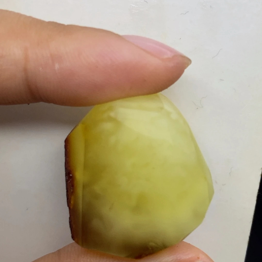 未镶嵌定制蜜蜡凉****?梨