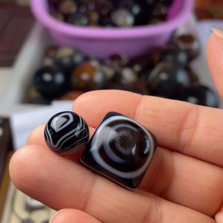 张***平玛瑙/玉髓散珠用户