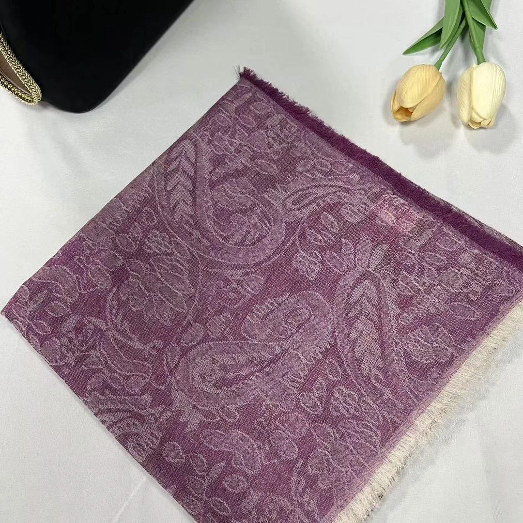 110羊毛方巾-暮山紫 提花105cm丝巾
