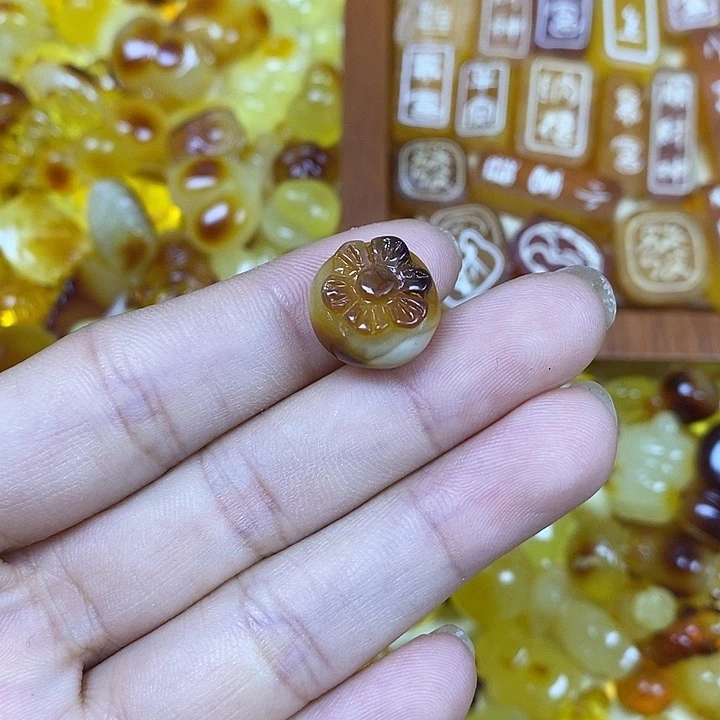 吊坠橄榄核小柿子32