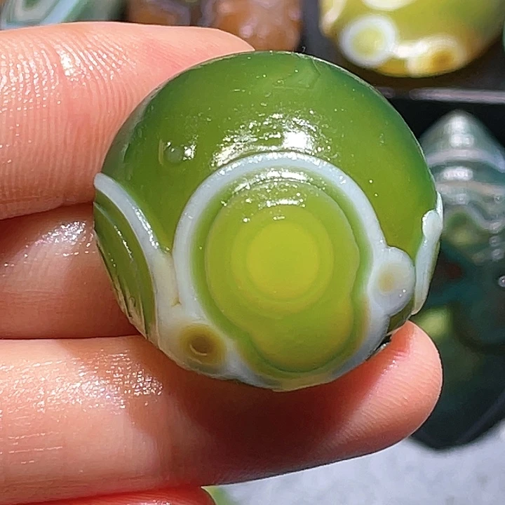 未镶嵌玛瑙/玉髓珠宝奇石