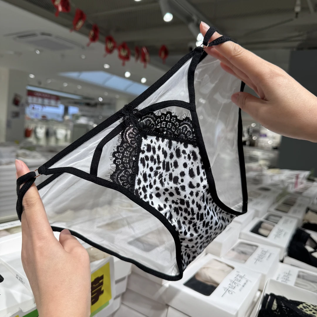 1783  【女士内裤】新款性感豹纹时尚透明网纱透气三角内裤